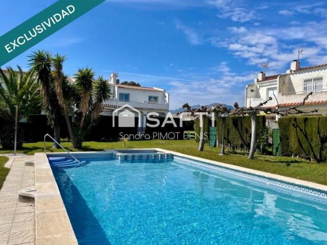 Casa en venta en Mont-roig del Camp photo 0