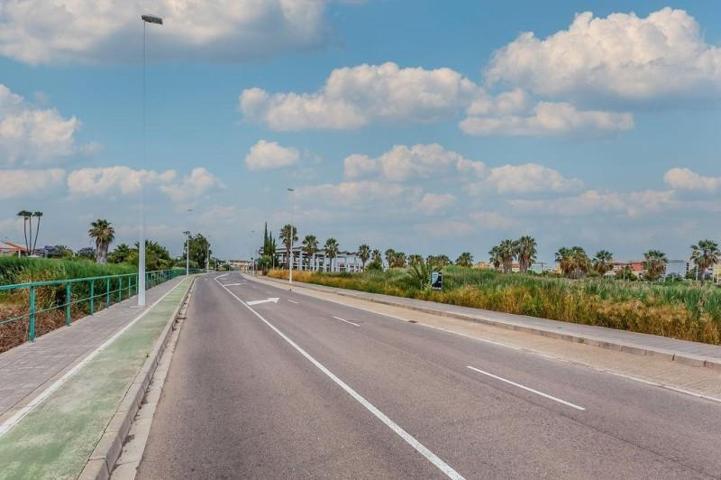 Terreno en venta en Moncófar, Playa photo 0