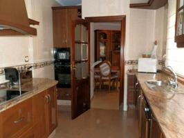 Chalet en venta en Lucena, Calle Juan Manuel de Aréjula, 14900 photo 0