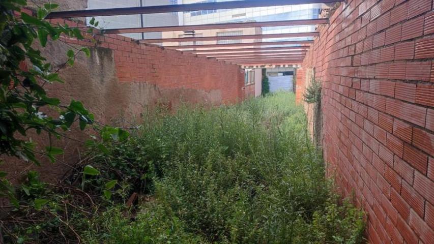 Terreno en venta en Sabadell, Creu alta photo 0