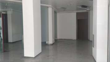 Local comercial en venta en Getafe, Calle Cervantes, 28904 photo 0