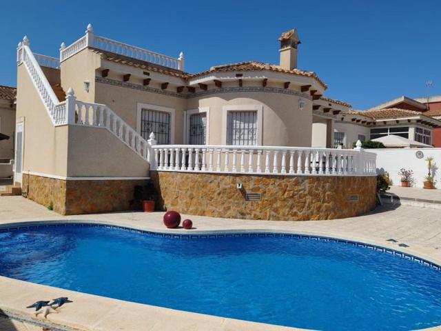 Chalet en venta en Bigastro, ORIHUELA-BIGASTRO photo 0