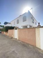 Adosada en venta en Lepe, Islantilla - Urbasur photo 0