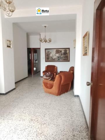 Casa en venta en Dos Hermanas, Huerta sola photo 0