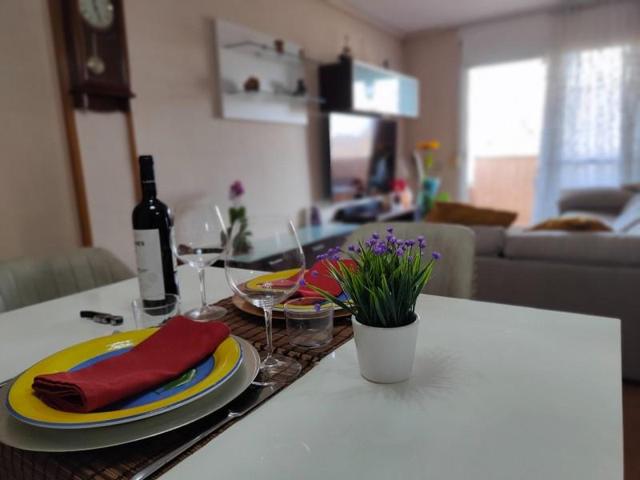 Piso en venta en Sant Boi de Llobregat, Marianao photo 0