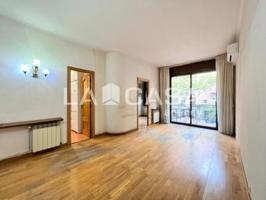 Piso en venta en Barcelona, Sant Andreu de Palomar photo 0