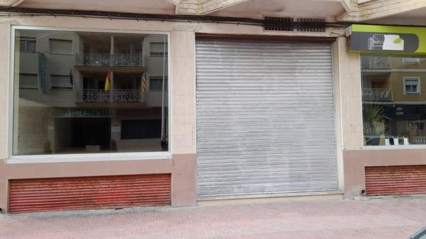 Local comercial en venta en Torrevieja, Playa del cura photo 0