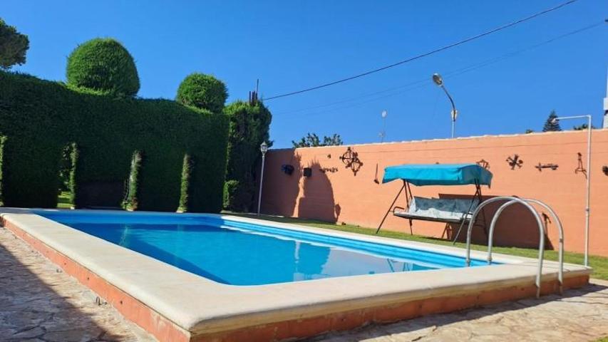 Chalet en venta en Chiclana de la Frontera, Las veguetas photo 0