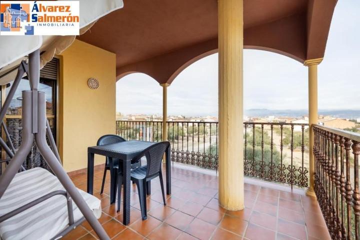 Casa en venta en Las Gabias, Las Gabias photo 0