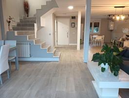 Chalet en venta en Alameda de la Sagra, Calle Federico Garcia Lorca, 45240 photo 0