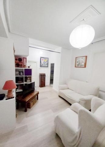 Planta baja en venta en Oviedo, La florida photo 0