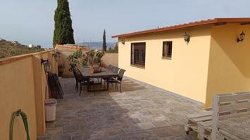 Adosada en venta en Málaga photo 0