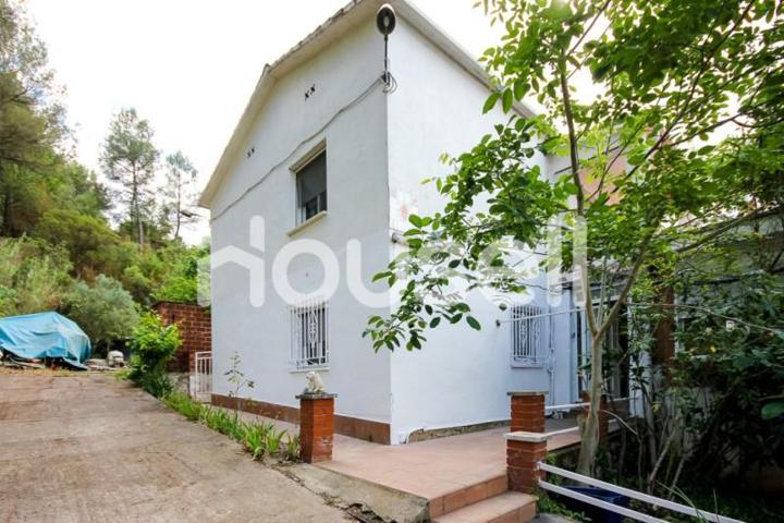 Casa en venta en Sant Salvador de Guardiola photo 0
