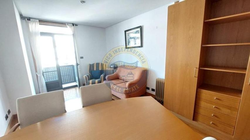 Apartamento en venta en Vigo, Urzaiz photo 0