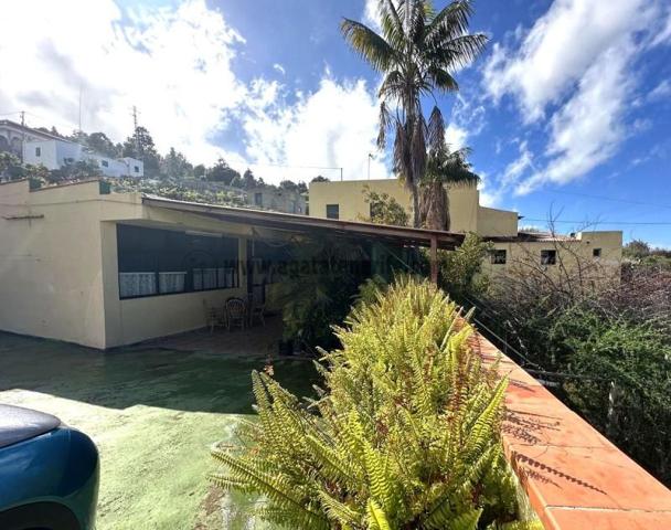 Casa con terreno en venta en Icod de los Vinos, Tenerife North photo 0