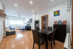 Piso en venta en Pineda de Mar, Poblenou photo 0