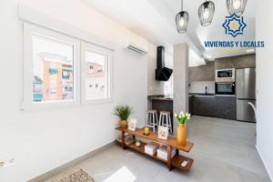 Piso en venta en Granada, Avenida america photo 0