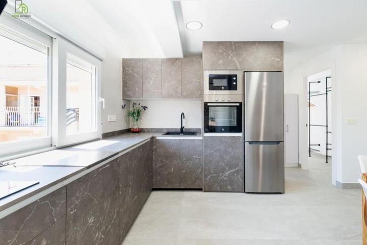 Piso en venta en Granada, Avenida america photo 0