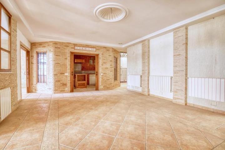 Casa en venta en Albatera, Pueblo 11 photo 0