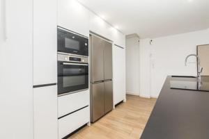 Piso en venta en Elche, Corazon de Jesus photo 0