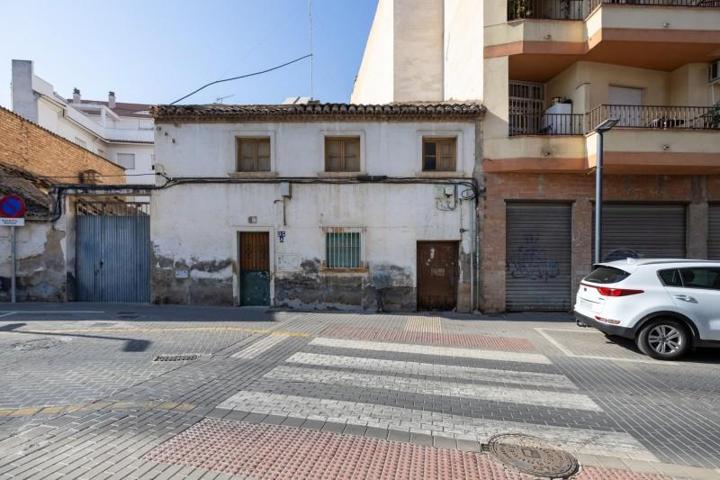 Terreno en venta en Maracena, Centro photo 0