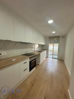 Piso en venta en Pineda de Mar, Centre photo 0