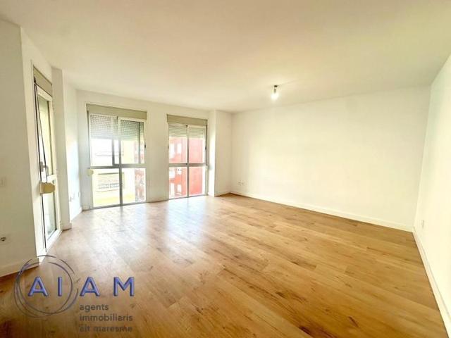 Piso en venta en Pineda de Mar, Centre photo 0