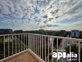 Piso en venta en Sabadell, La creu de barbera photo 0