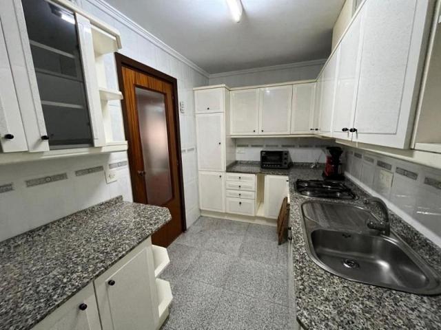 Piso en venta en Alicante, Benalua photo 0