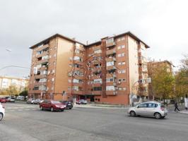 Piso en venta en Madrid, Carabanchel - Abrantes photo 0