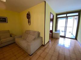 Piso en venta en Sant Feliu de Llobregat, Les Roses - Castellbell photo 0