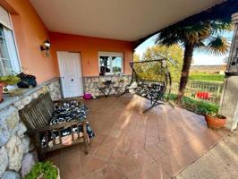 Casa en venta en Sariegos photo 0