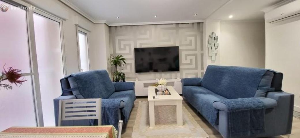 Piso en venta en Alicante, Plaza de toros - Mercado Central photo 0