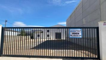 Nave industrial en venta en Vilamarxant, P. Ind. Enchilagar photo 0