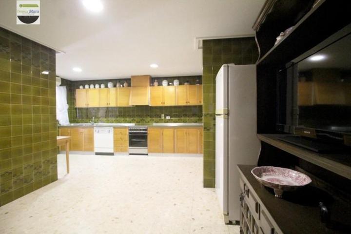 Piso en venta en Elche, Corazon de Jesus photo 0