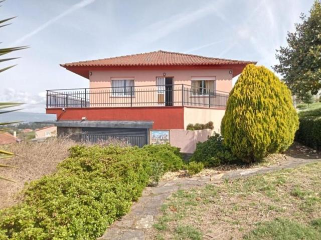 Casa en venta en Caldas de Reis photo 0