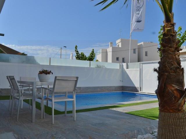 Bungalow en venta en San Pedro del Pinatar photo 0