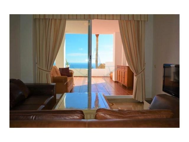 Apartamento en venta en Mijas photo 0