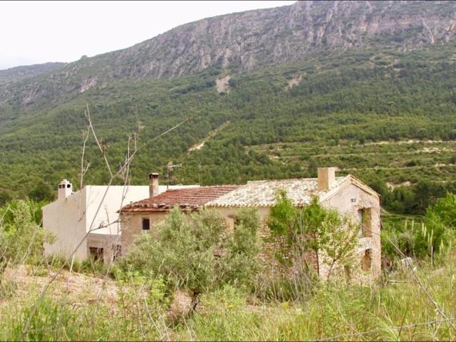 Casa con terreno en venta en Benimantell, Comunidad valenciana photo 0