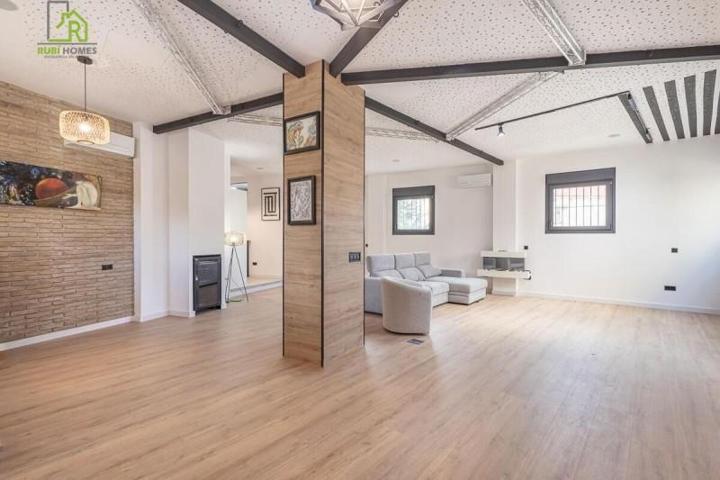 Piso en venta en Granada, Bola de Oro photo 0