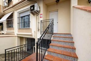 Adosada en venta en Armilla, Ayuntamiento photo 0