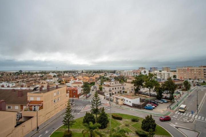 Piso en venta en San Fernando, Cobreros Viejo photo 0