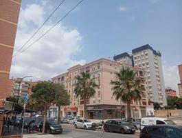 Apartamento en venta en Málaga, Los Corazones photo 0