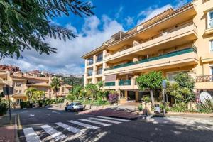 Piso en venta en Marbella, Calle Huelva de Calahonda, 3, 29601 photo 0