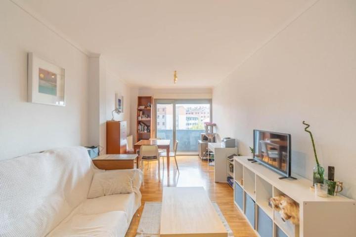 Piso en venta en Pamplona, Rochapea photo 0