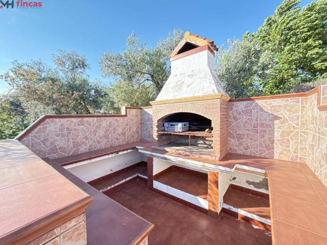 Chalet en venta en Carmona, La naranjilla photo 0