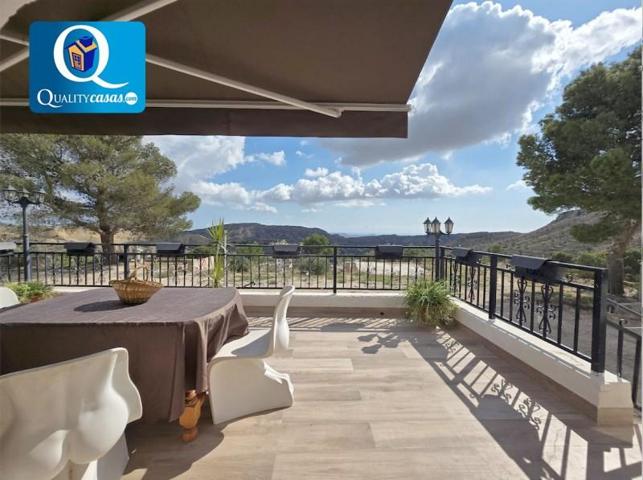 Chalet en venta en Agost, Agost photo 0