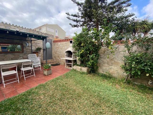 Adosada en venta en Algeciras, San García photo 0