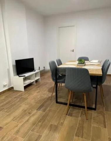 Piso en venta en Elche photo 0