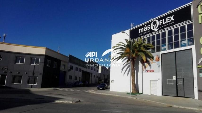Nave industrial en venta en Lucena, Calle la Viñuela, 14900 photo 0
